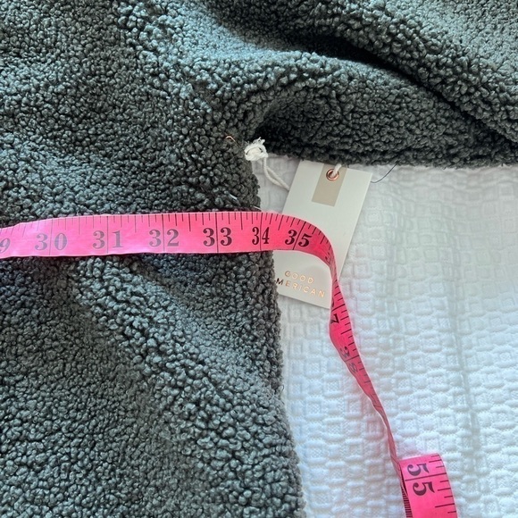 Good American Cozy Contour Faux Shearling Jacket NWT - Picture 12 of 16